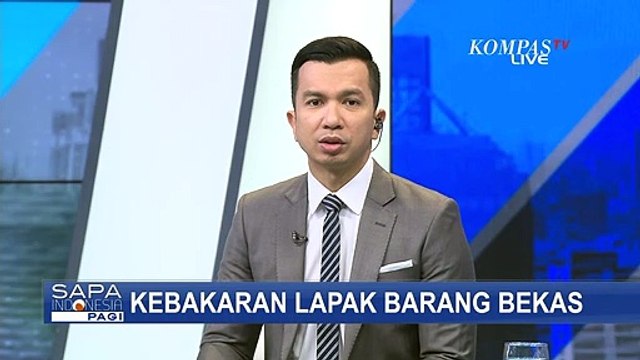 Api Hanguskan Lapak Barang Bekas, 13 Unit Mobil Damkar Diterjunkan ke Lokasi!