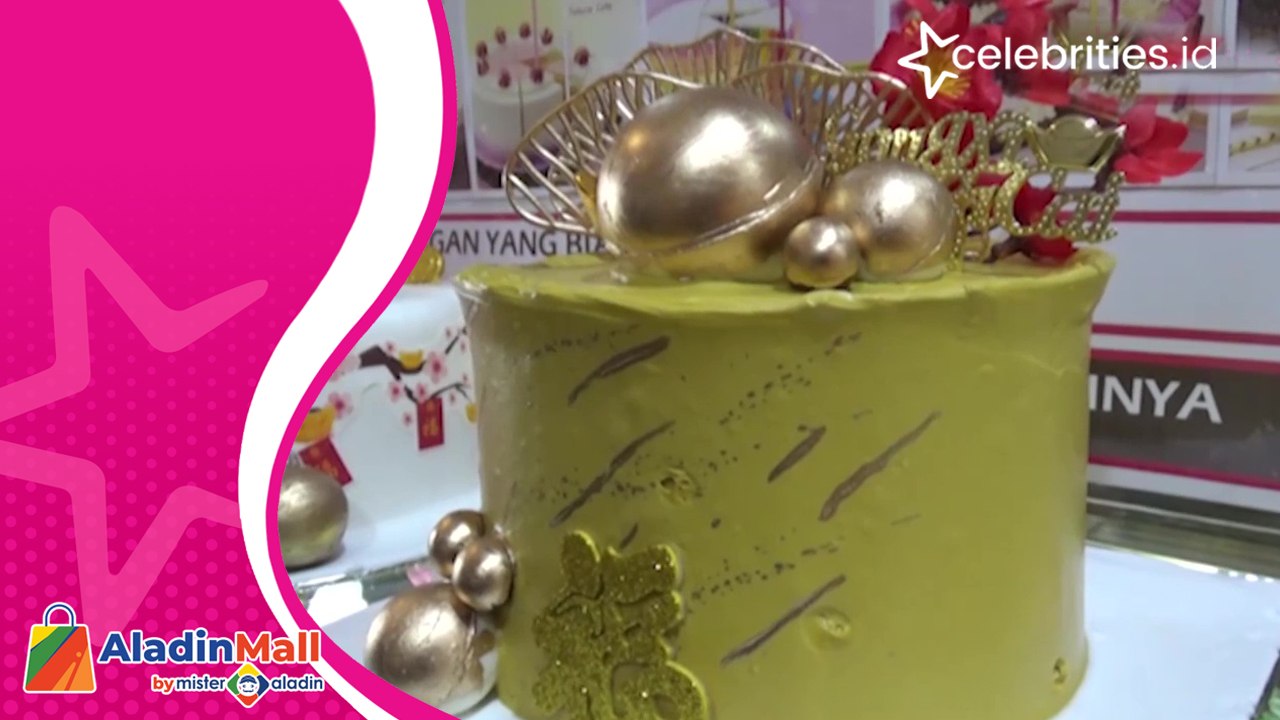 Unik, Kuliner Imlek Bertemakan Permainan Lato-Lato