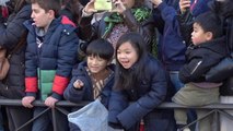 İspanya Çin Yeni Yılı'nı Büyük Bir Geçit Töreni ile Kutladı