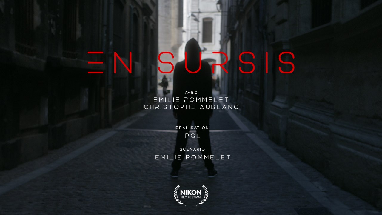 EN SURSIS
