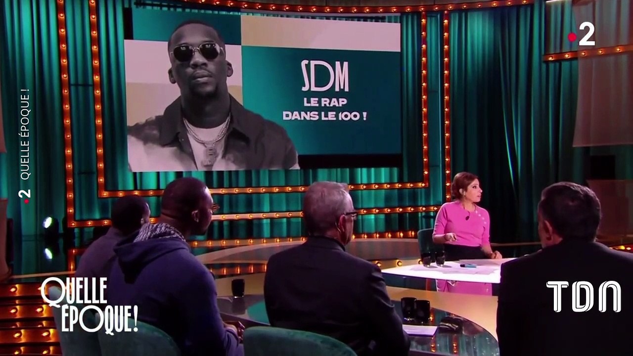 "Je suis tombée amoureuse" : Roselyne Bachelot totalement sous le charme d'un footballeur français, elle le drague en direct !