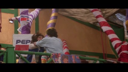 देखीये आमिर खान और जूही चावला की जबरदस्त कॉमेडी लड़ाई ||  Bollywood Superhit Comedy Movie Scene || Aamir Khan , Juhi Chawla , Ajay Devgn , Kajol