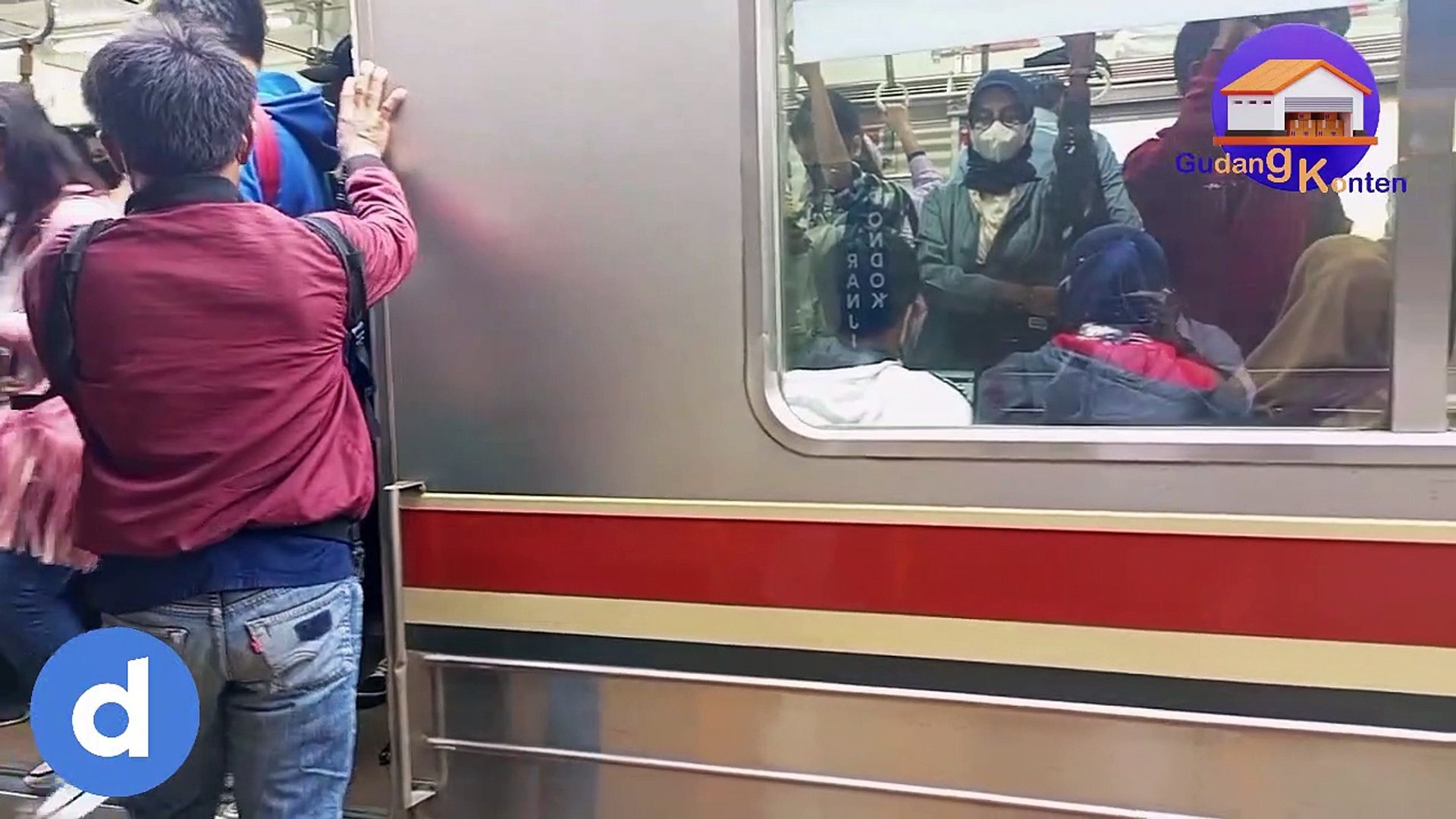 ⁣How to Use Trains