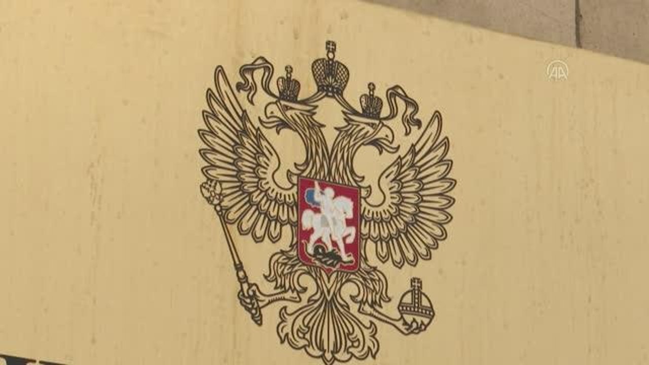 Rusya, Estonya'nın Moskova Büyükelçisi'nin ülkeyi terk etmesini istedi