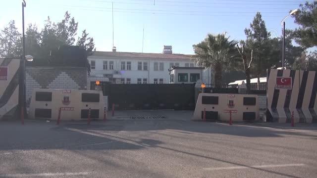 ŞANLIURFA - Silah kaçakçılığı operasyonunda yakalanan 2 zanlı tutuklandı