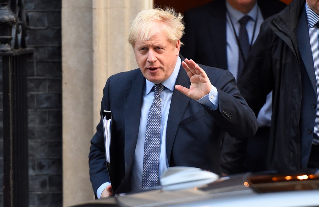 Boris Johnson dismisses Vladimir Putin's nuclear threats