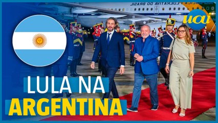 Lula chega a Buenos Aires para 'reconstruir pontes'