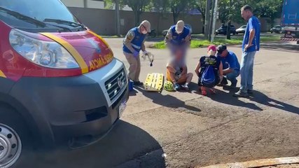 Ciclista fica ferido ao ser atingido por caminhão na Av. Piquiri