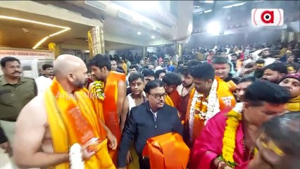 Suryakumar, Kuldeep Yadav Visit Mahakal Temple, Participate In Bhasm Aarti