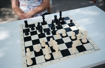 Chess players should exercise for better performance, study finds