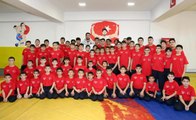 Milli güreşçi Taha Akgül'ün hedefi 10. kez Avrupa şampiyonluğu Açıklaması