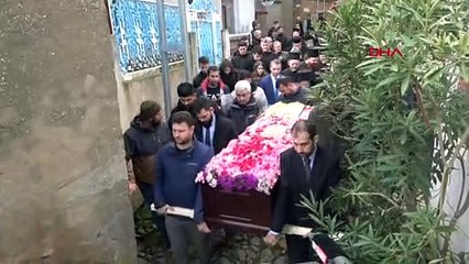 Fener Rum Patriği Bartholomeos'un ablası Gökçeda'da toprağa verildi