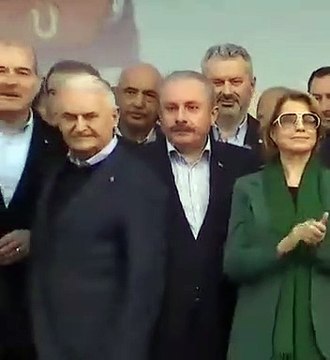 Açılış törenine damga vuran görüntüler: Binali Yıldırım küstü, Bakan Soylu dürterek uyardı