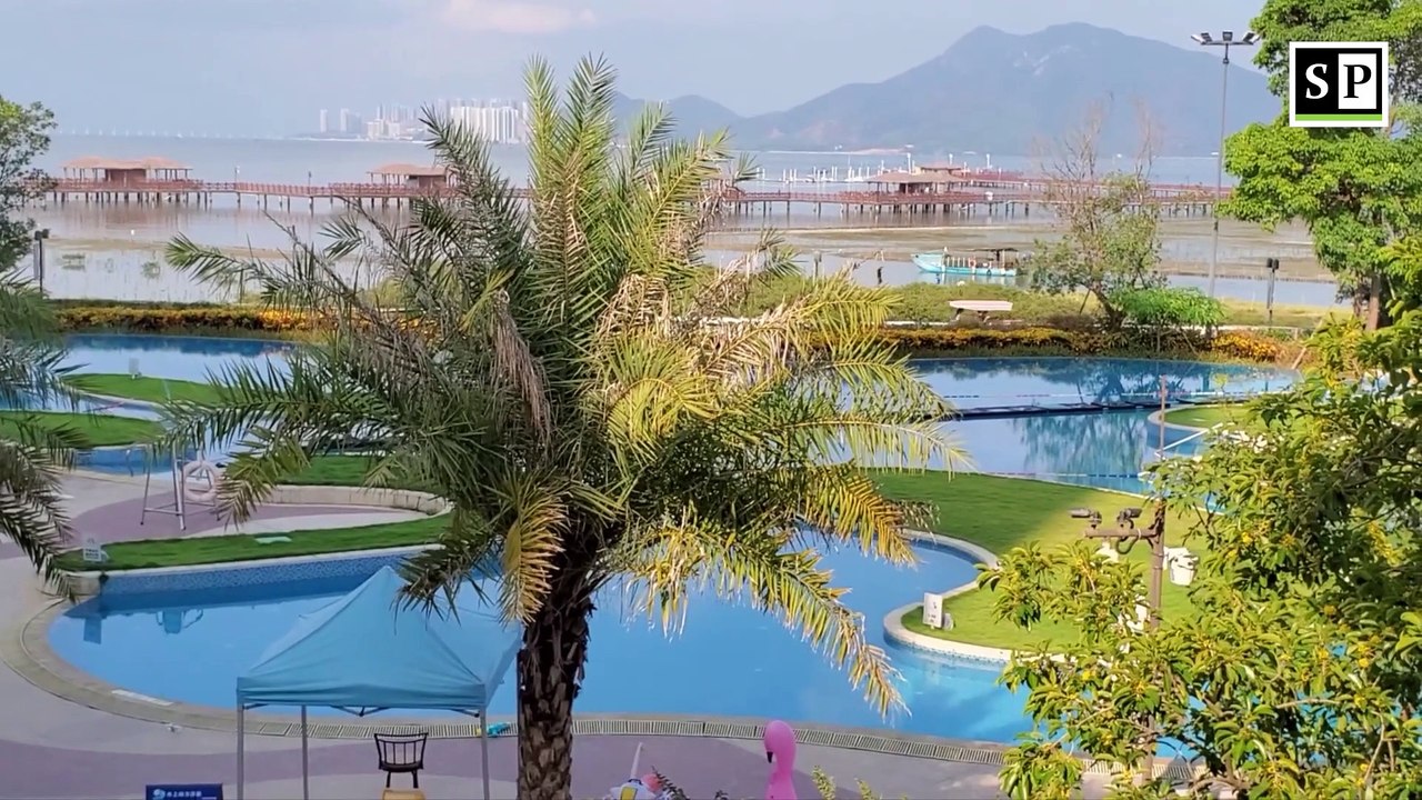 DoubleTree by Hilton Huidong Resort Huizhou and a lovely water park