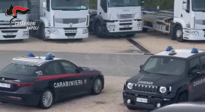 Torre del Greco (NA) - Abusivismo edilizio: sequestrata area di una società di autotrasporti (23.01.23)
