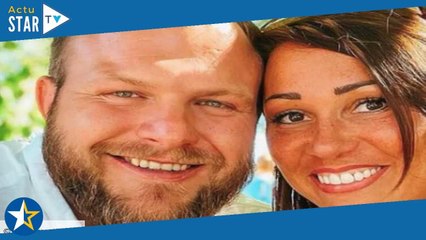 Laura (MAPR5) dévoile un cliché de son baby bump à quelques jours de son accouchement