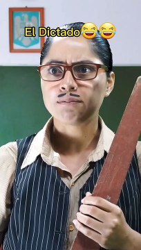 Niños de Antes Vs Niños de Ahora El Dictado #humor #videos_de_risa #mamá #comedia #graciosisimo #viral #Sipess