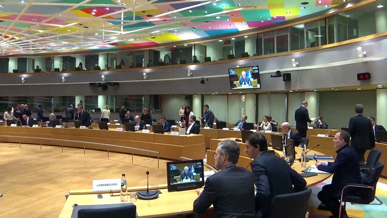 EU stockt Militärhilfe für die Ukraine um 500 Millionen Euro auf