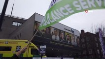 İngiltere'de ambulans çalışanlarından yeni grev dalgasıMart ayına kadar grevlerin aralıklarla devam etmesi planlandı