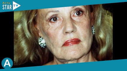 "Elle m'a jeté un regard assassin" : Jeanne Moreau en couple avec une star de la chanson, il a été m