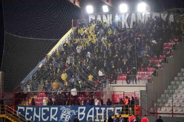 Tải video: Spor Toto Süper Lig: Ümraniyespor: 1 - Fenerbahçe: 2 (Maç sonucu)