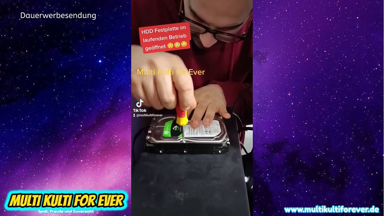 #1 HDD Festplatte im laufendem Betrieb geöffnet _ Reingeschaut _ Multi Kulti for Ever