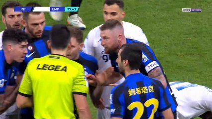 Serie A : Skriniar expulsé, l'Inter Milan battue par Empoli
