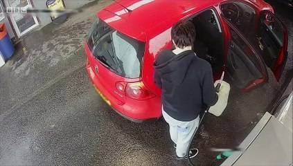 Caught Red Handed S09E15 (13 Aug 2021)