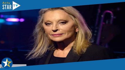 « Il ne faut pas exagérer » : Véronique Sanson évoque sa vision du féminisme