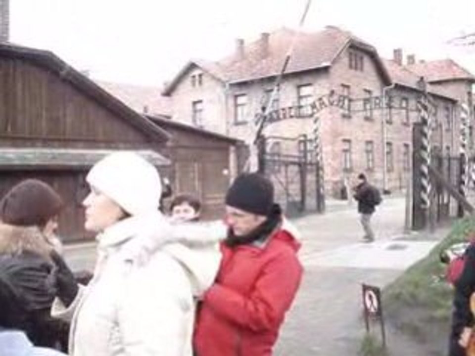 Le portail d'entrée d'Auschwitz I