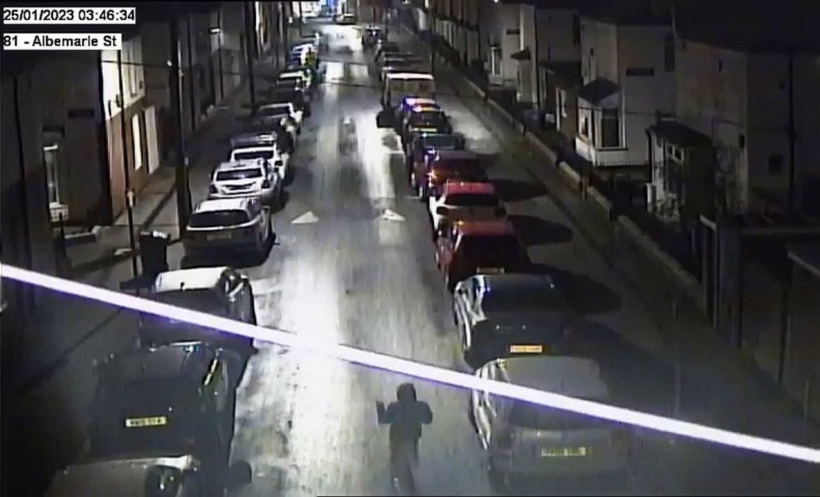 Crime: Shocking CCTV of Hull street as line of...