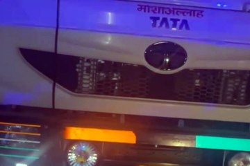 लौह अयस्क की तस्करी: खान विभाग व पुलिस ने पकड़ा एक डंपर