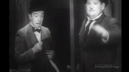 IL COMPAGNO B Stanlio e Ollio film ITA