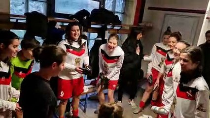 LE "VICTORY SONG" DES SENIORS FEMININES (D1F)