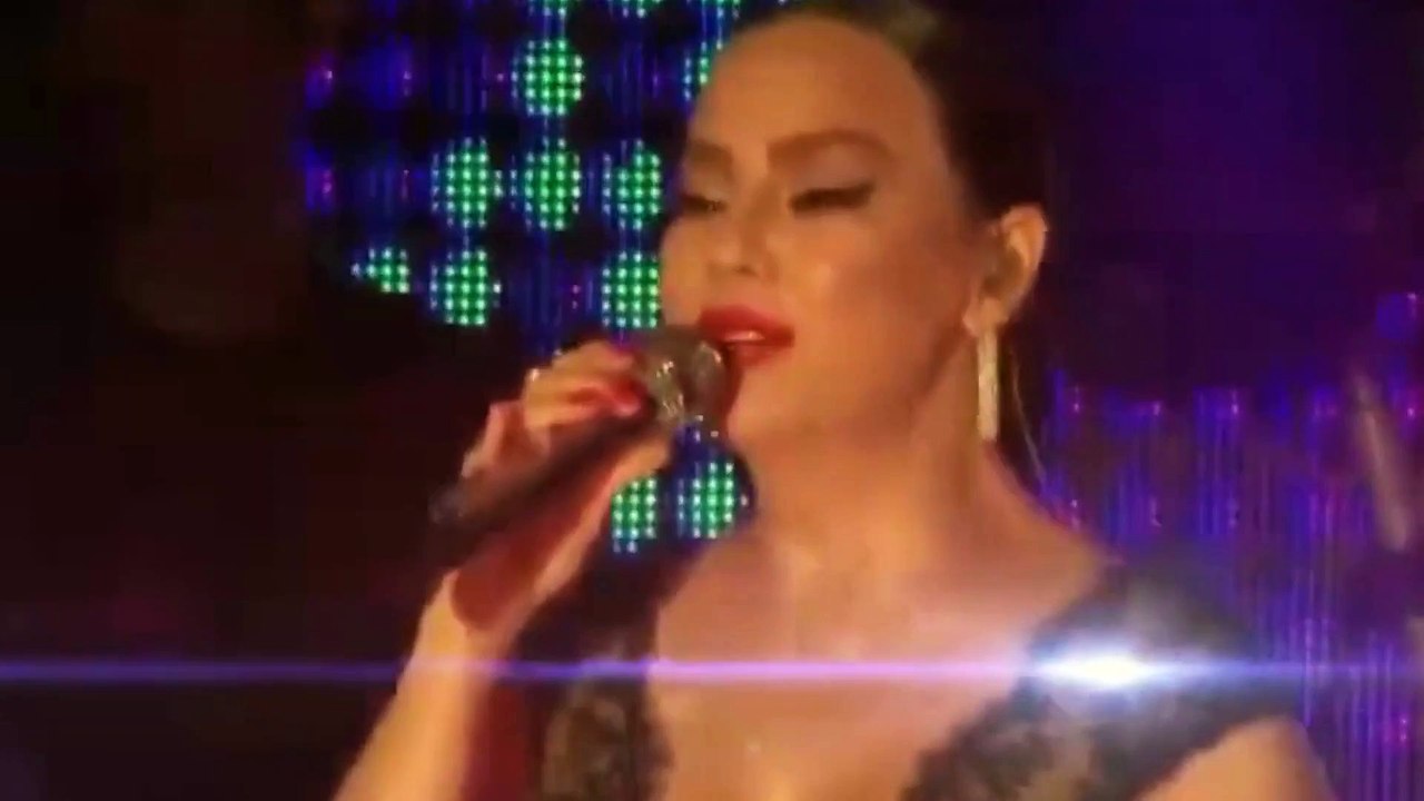 Müslüm Gürses'in "Seni Yazdım" şarkısı 37 yıl aradan sonra yine gündemde! Ünlü isimlerden...