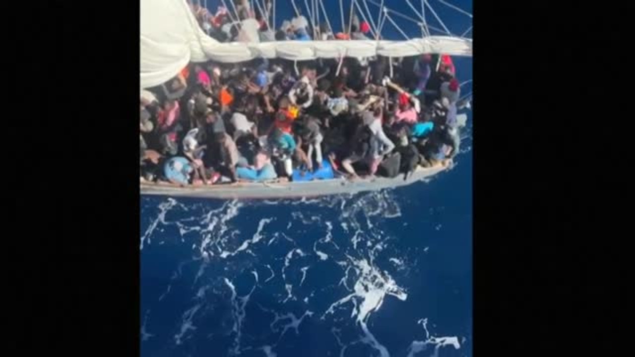 Interceptada una embarcación en las Bahamas con 396 haitianos hacinados