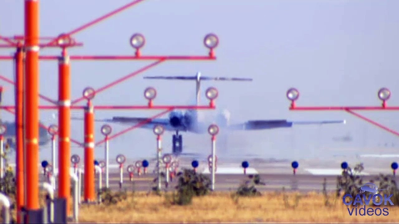 Mayday Desastres Aéreos - T04E03 - Fogo a Bordo - Air Canada 797