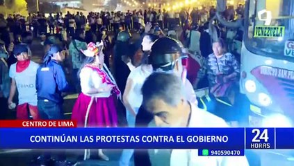 Policías resguardan sedes de la Fiscalía y el Poder Judicial debido a protestas