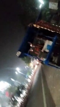 शाम होते ही अहाता में तब्दील हो रहा शहर का आकाशवाणी तिराहा