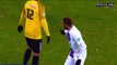 PSG : Neymar snobé par un joueur de Pays de Cassel au moment de lui serrer la main