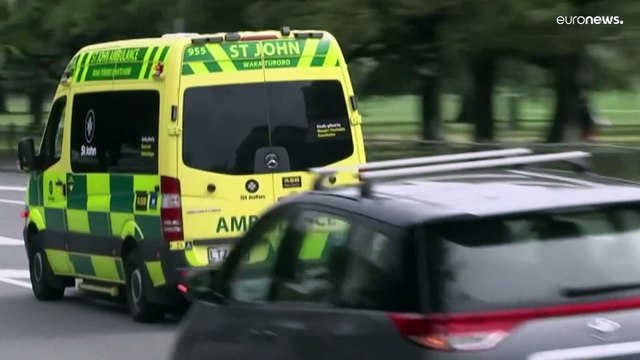 رئيسة حكومة نيوزيلندا تودع شعبها وداعاً حاراً في آخر يوم لها في المنصب