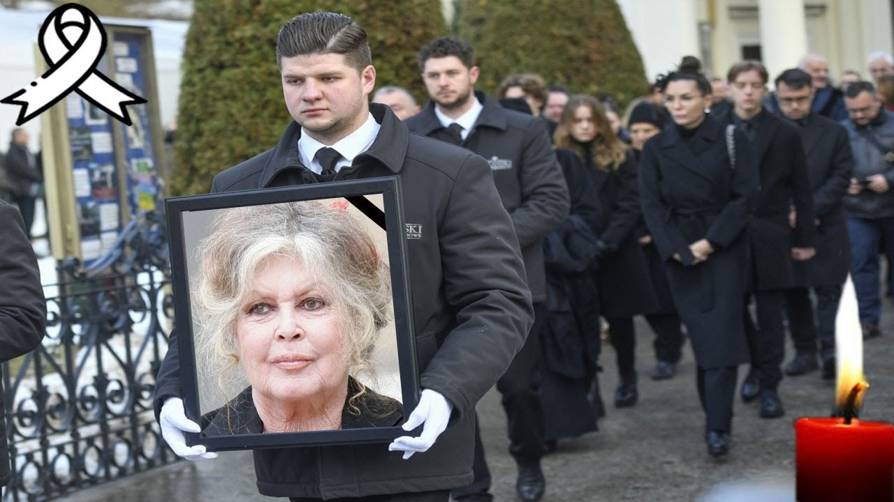  La Cérémonie D'envoi De Brigitte Bardot À Son Lieu De Repos A Été Remplie De Larmes.