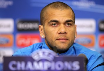 Dani Alves cambia su defensa y contrata al abogado de Messi