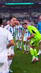 El baile del "Dibu" Martínez en el Mundial de Qatar 2022