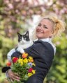 What's it's like to marry your cat ?