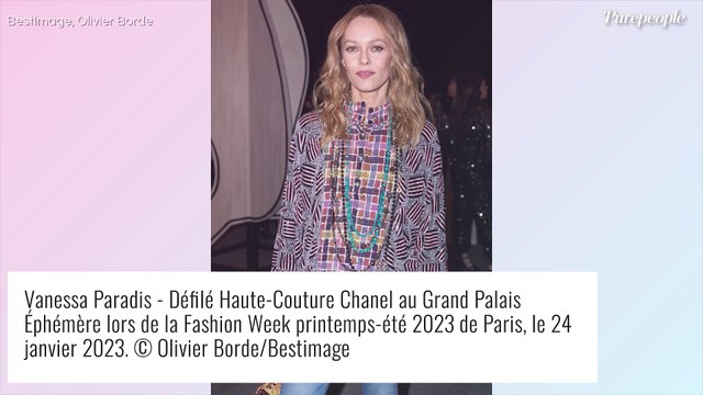 Vanessa Paradis sublime en slim et boots, Angèle en mini-robe, une star de Stranger Things au défilé Chanel