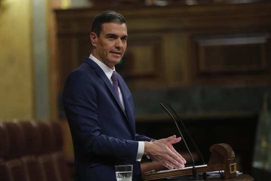 Vídeo | Sánchez saca pecho en el Congreso de la respuesta social a la crisis frente al fracasado modelo de la derecha