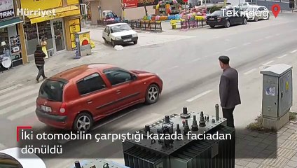 Tekirdağ’da iki otomobilin çarpıştığı kazada faciadan dönüldü