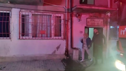 Bursa'da bir evde yaşanan patlama maddi hasara yol açtı