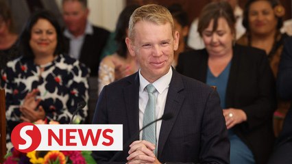 Download Video: Chris Hipkins sworn in as New Zealand's Prime Minister